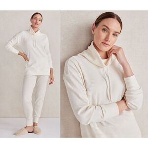 Haven Well Within White Velour Ribbed Funnel Neck Pullover Size Medium